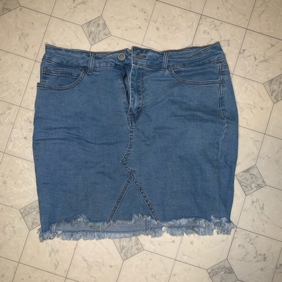 Fashion Nova Dresses & Skirts - Fashionova denim skirt